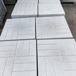 Плитка тротуарная 50*50*4 серый цвет с фактурой брусчатки